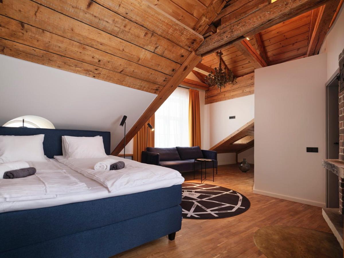 Lj5 - Old Town Rooms With Exclusive Shared Roof Terrace Таллин Экстерьер фото